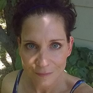 Meet your Posher, Esther